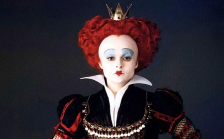 Красная королева алиса в стране чудес