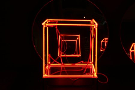 Гиперкуб тессеракт