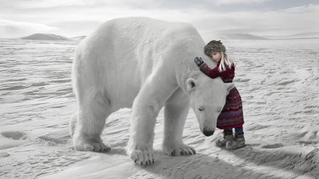 Белая медведь