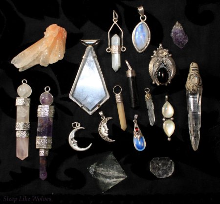 Магический кристалл амулет