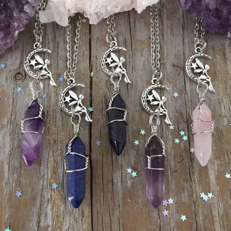 Ожерелье с подвесками