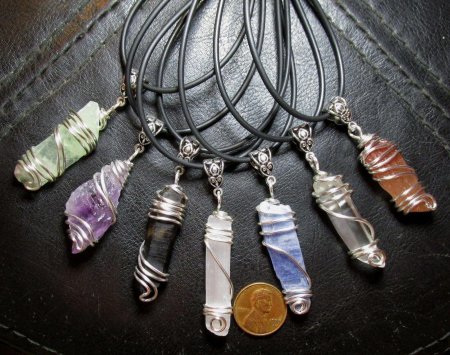 Подвеска из натурального камня