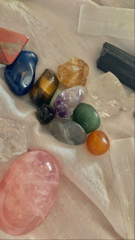 Кристалл камень