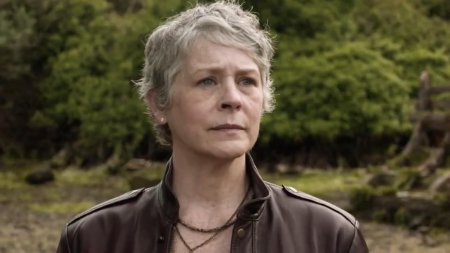 Кэрол ходячие мертвецы