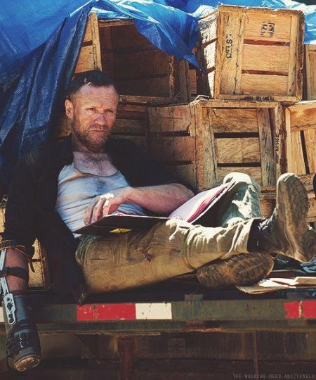 Майкл рукер ходячие мертвецы