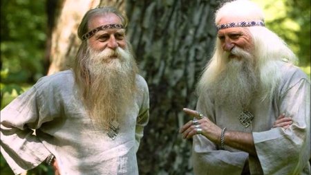 Волхв доброслав