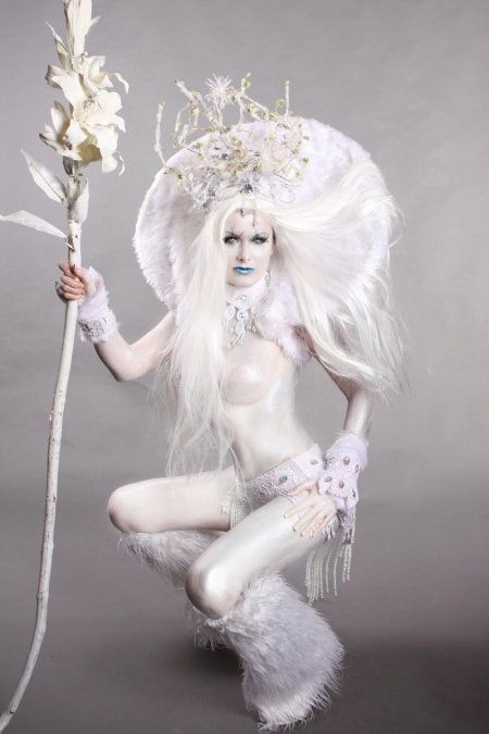 Фотосессия в стиле снежная королева