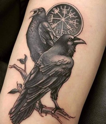 Хугин и мунин тату