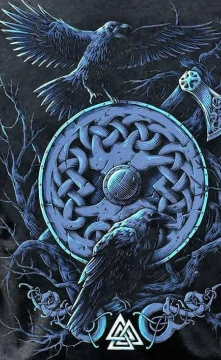 Скандинавские татуировки хугин и мунин