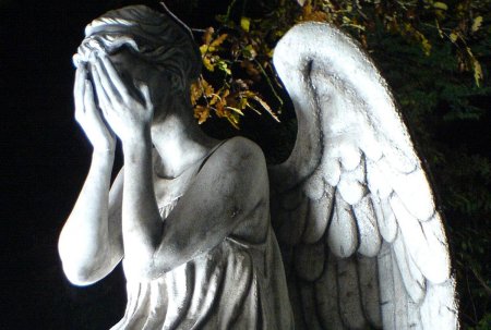 Микеланджело плачущий ангел