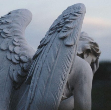 Микеланджело плачущий ангел