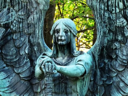 Кладбищенские статуи ангелов эстетика