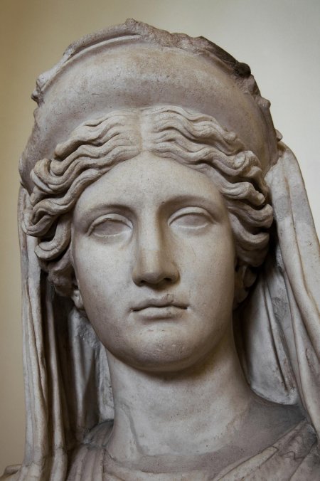 Деметра церера богиня скульптура