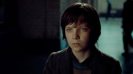 Эйса баттерфилд мерлин