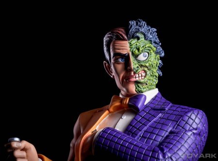 Харви двуликий