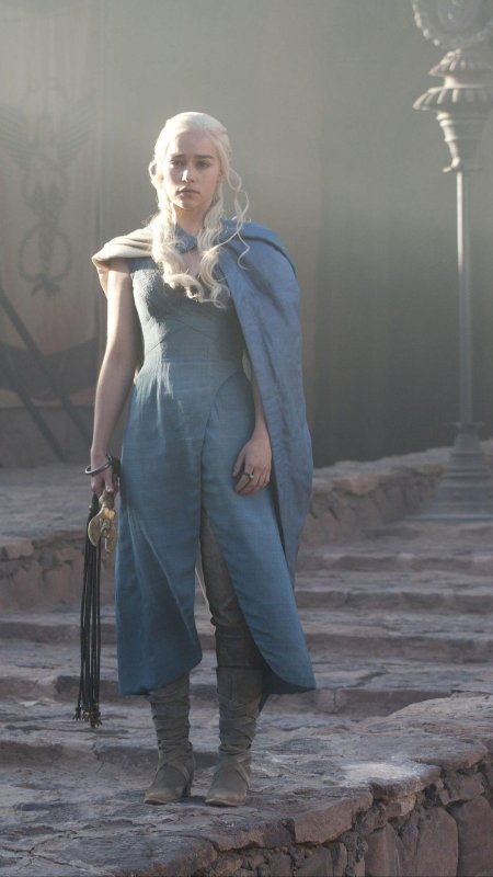 Дейенерис таргариен синее платье