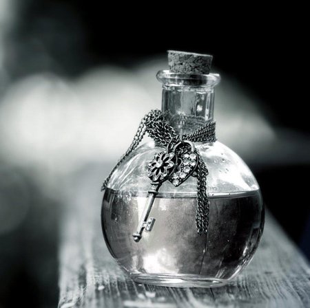 Бутылка с зельем