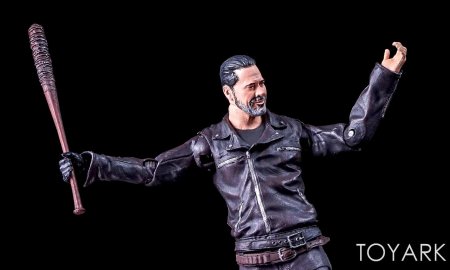 Фигурка нигана ходячие мертвецы