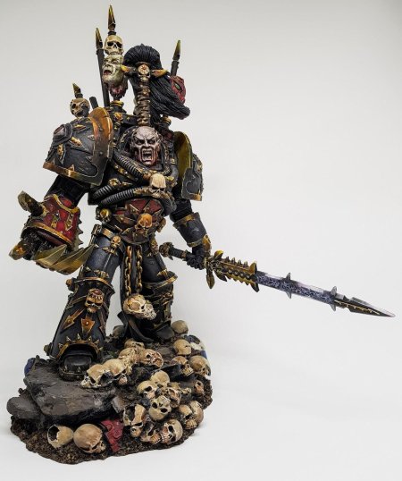 Вархаммер 40000 абаддон разоритель