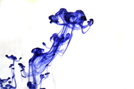 Дым синий