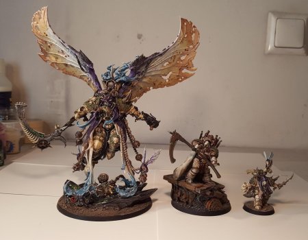 Магнус и мортарион миниатюрки