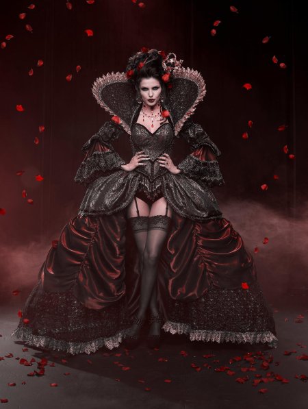 Черная королева куин