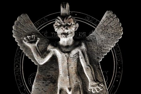 Демон бури пазузу