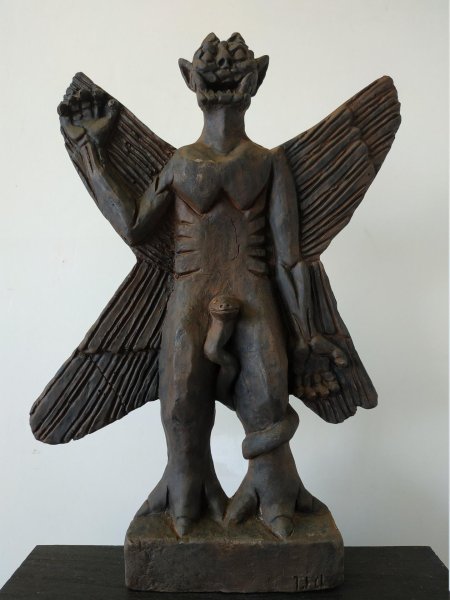 Статуя пацуцу