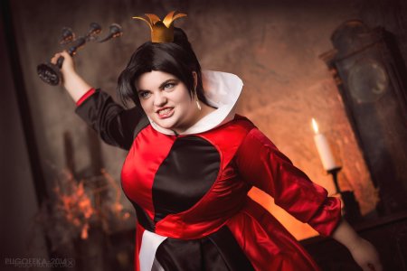 Алиса в стране чудес червонная королева