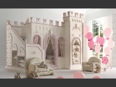 Кровать замок для девочки