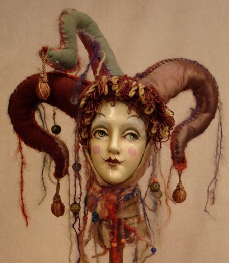 Венецианская кукла арлекин