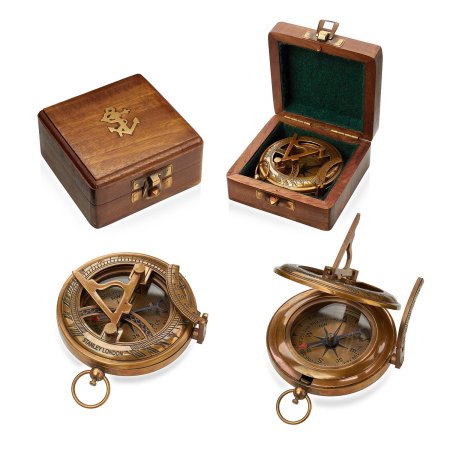 Компас подарочный