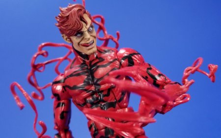 Marvel legends карнаж