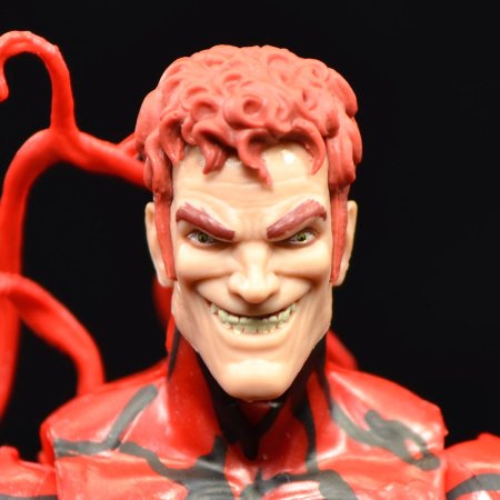 Фигурка marvel legends venom carnage