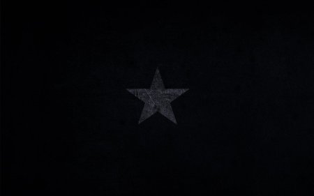 Звезда черная