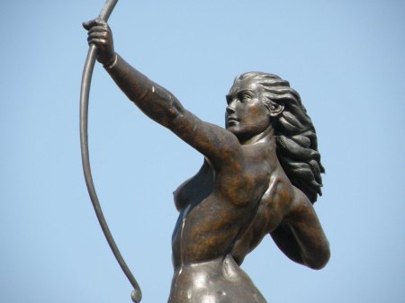 Артемида богиня скульптура