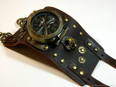 Наручные часы в стиле стимпанк