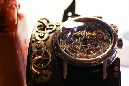 Стимпанк часовщик богарт