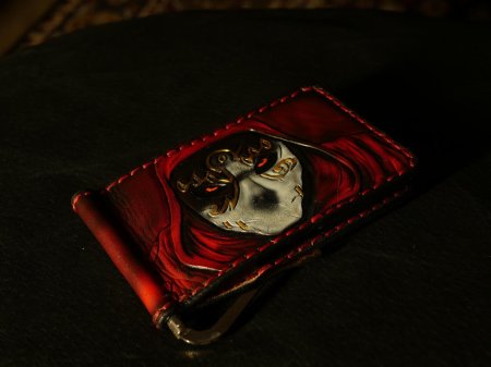 Кожаный кошелек