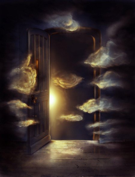 Открытая дверь