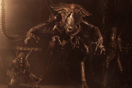 Чужой воскрешение королева