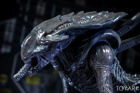 Чужой преторианец фигурка