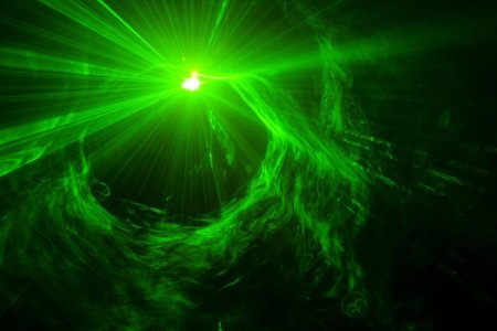 Зеленое свечение