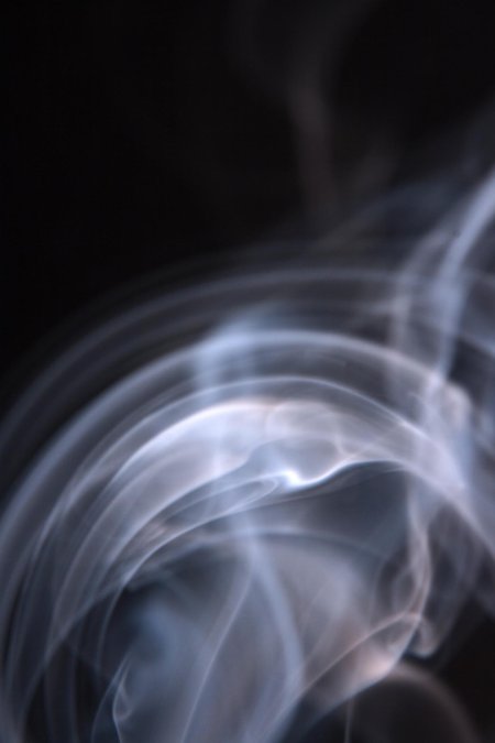 Серый фон с дымом