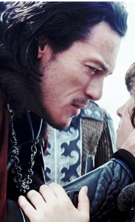 Дракула люк эванс