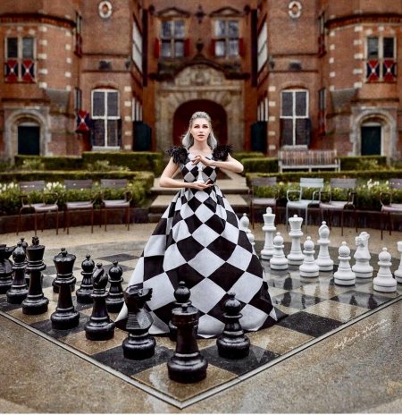 Шахматная королева костюм