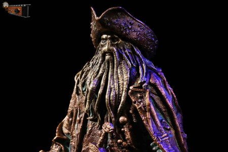 Капитан летучего голландца дэйви джонс