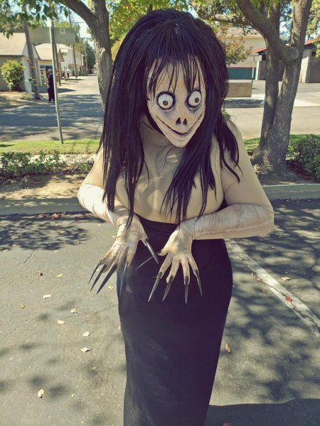 Момо страшилка