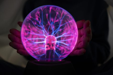 Плазменный магический шар тесла