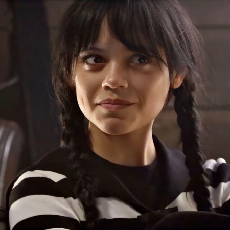 Уэнсдей дженна ортега